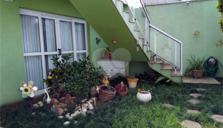 Sobrado à venda com 3 suítes em Tremembé, São Paulo, SP