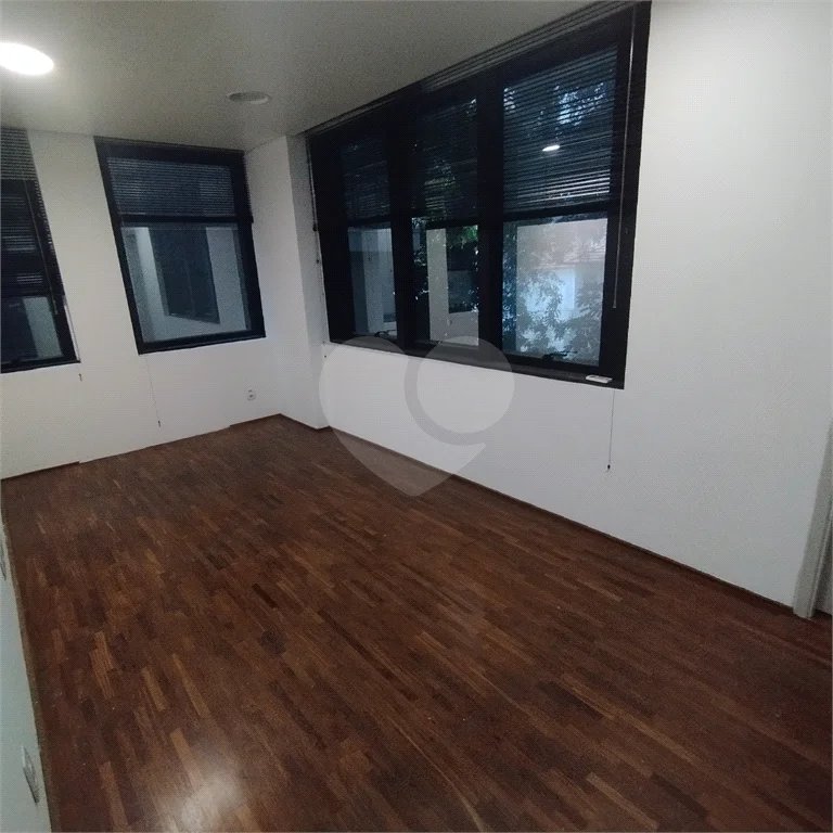 Sala comercial para locação no Jardim Paulista
