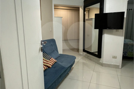 Apartamento de 35m² no centro à venda