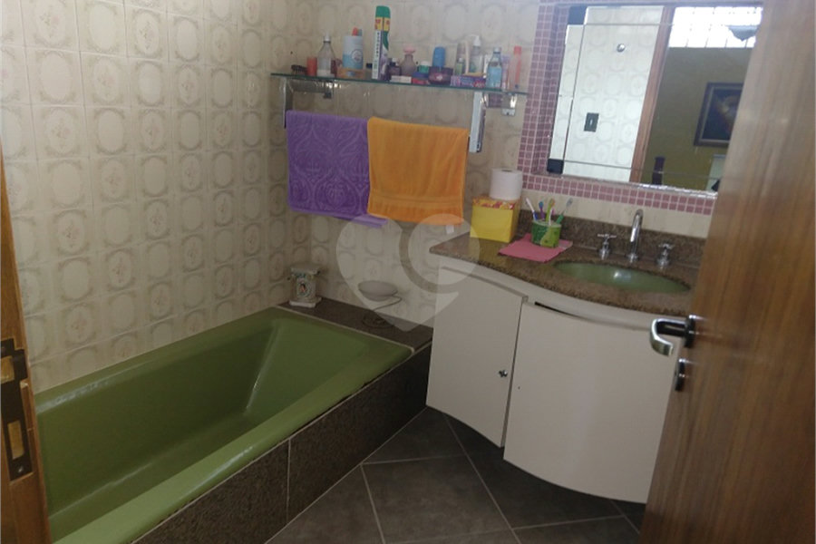 Sobrado a Venda Bairro Bortolandia