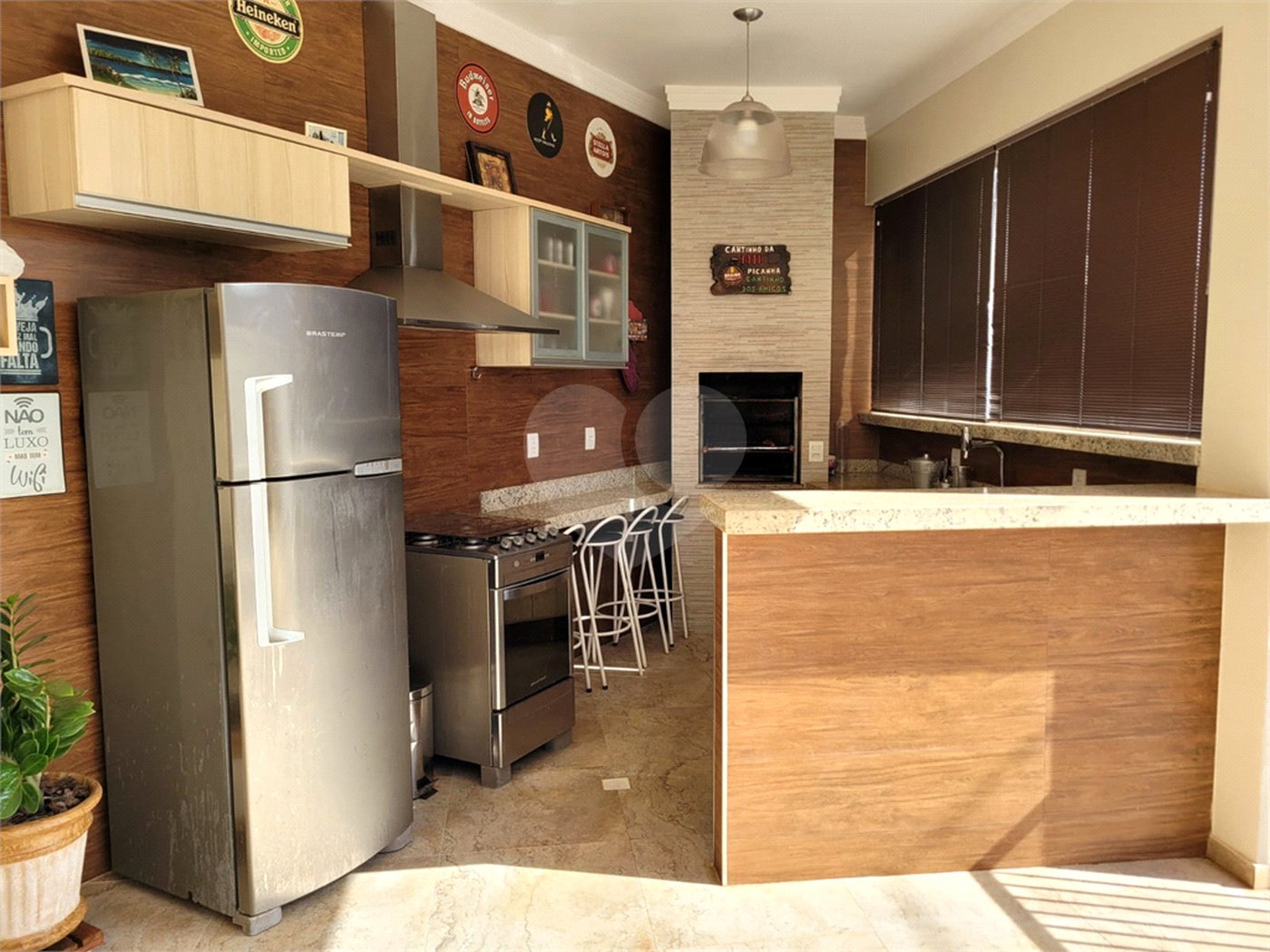 Casa térrea para venda em Araraquara/SP.