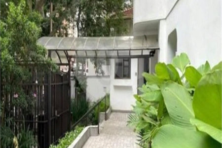 Apartamento à Venda no Itaim Bibi com Infraestrutura Completa de Lazer