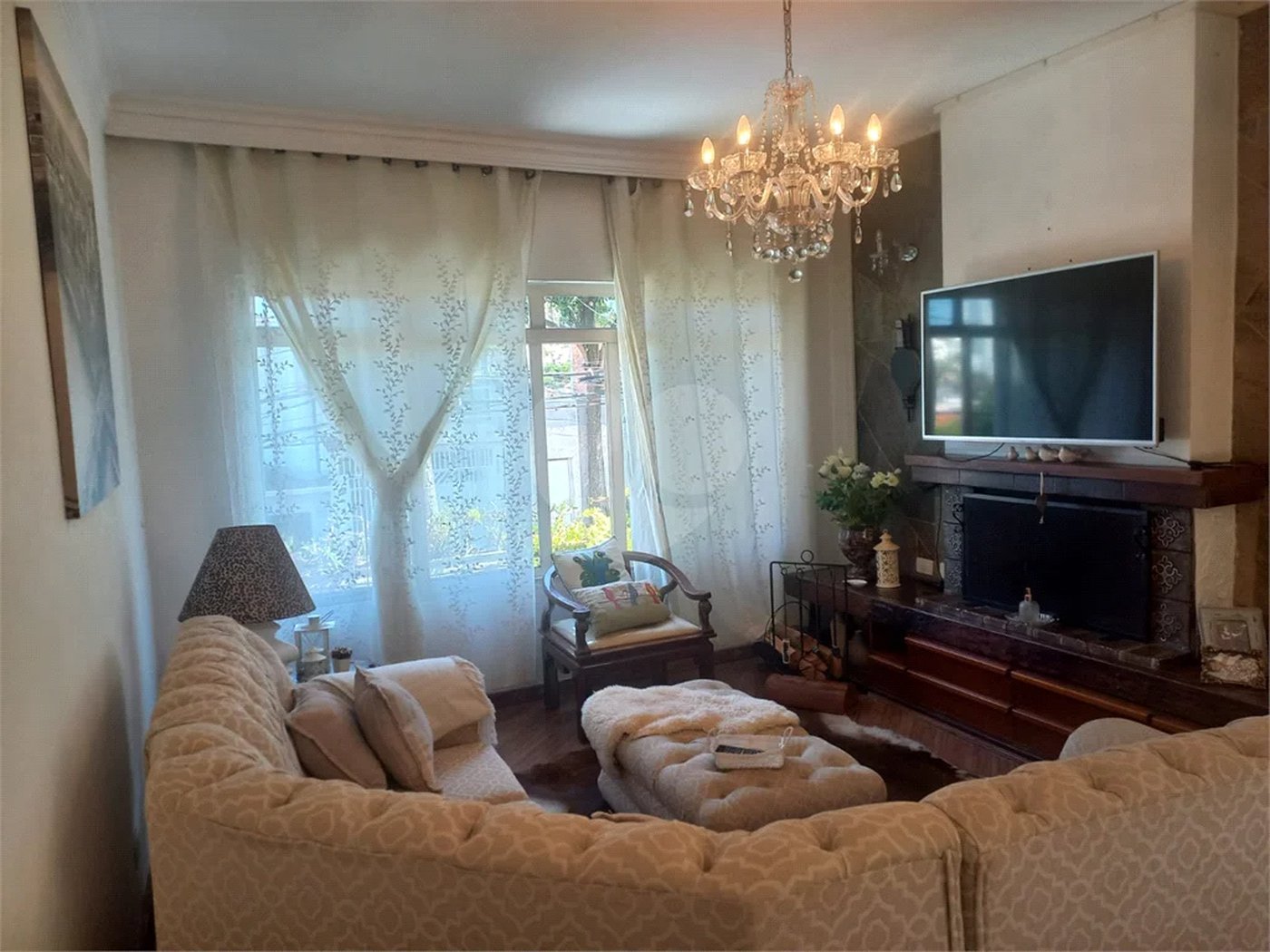 Sobrado com 2 Suítes na Região da Vila Santa Catarina!!!
