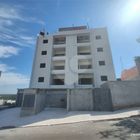 Apartamento 2 dormitórios com 1 vaga de garagem, excelente localização, programa MCMV, pagto parcelado