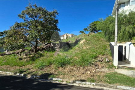 Terreno à venda em Pinheiro, Valinhos, SP