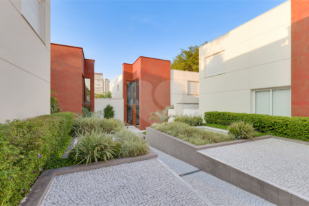 Casa à venda com 4 suítes no condomínio Porto Fino, São Paulo - SP