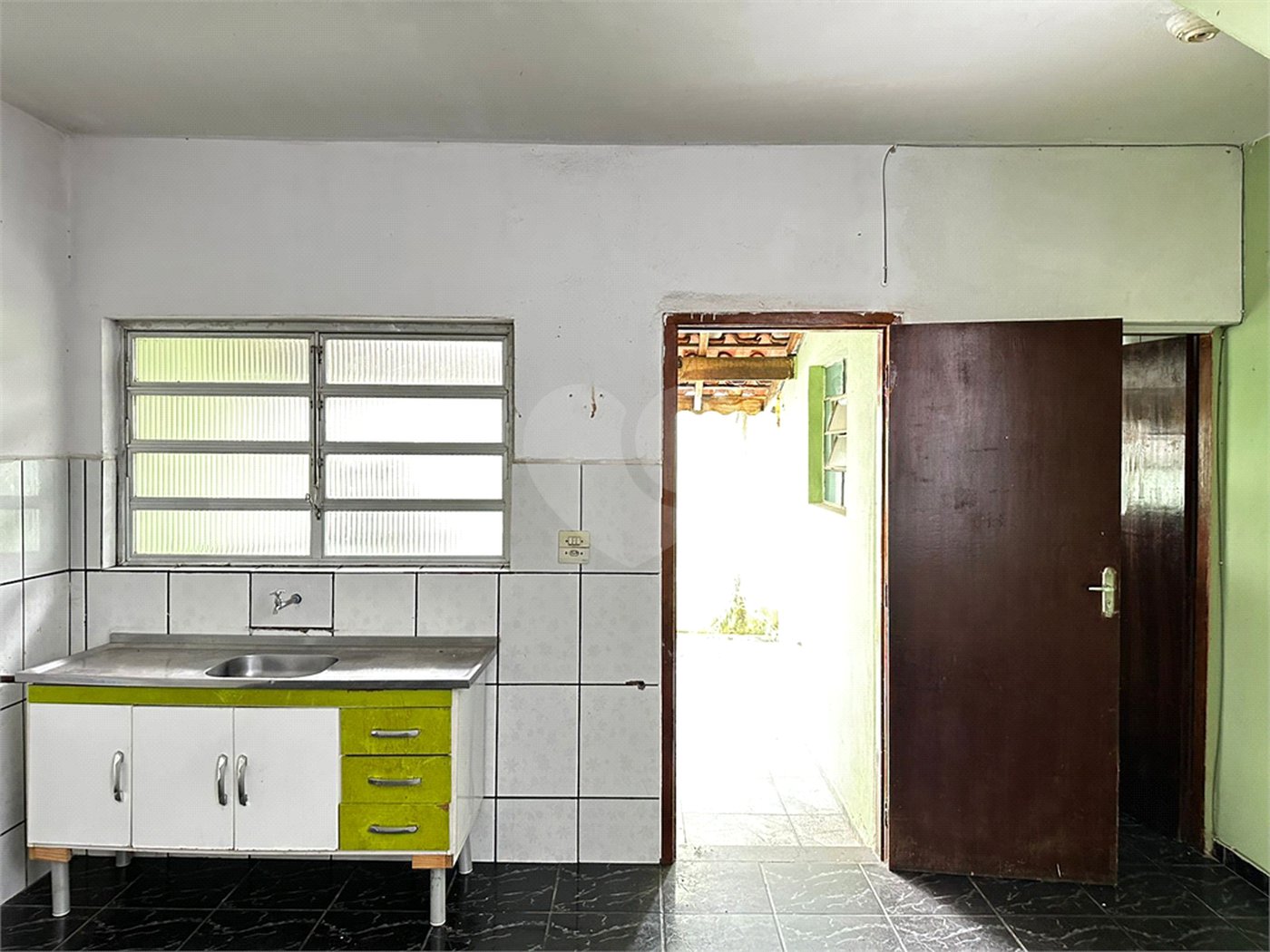 Casa à venda com 1 quarto em Jardim Suzanópolis, Suzano, SP