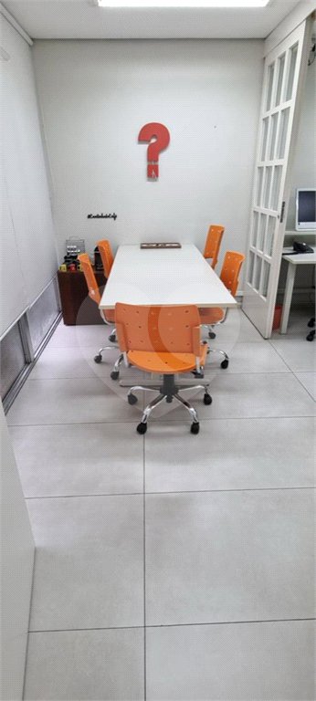 Sala à venda ou para alugar em República, São Paulo, SP