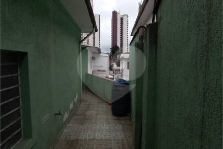 Sobrado à venda com 8 quartos, sendo 3 suítes, em Tucuruvi, São Paulo, SP