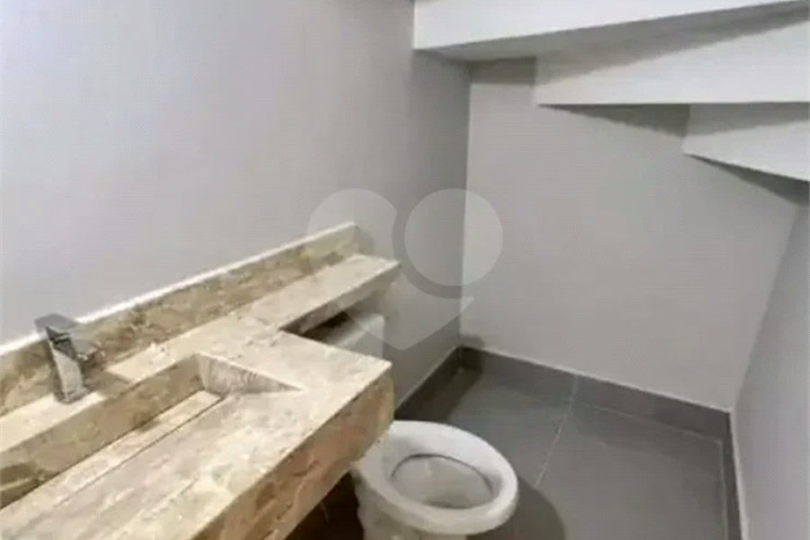 Sobrado à venda com 2 quartos, sendo 1 suíte, em Freguesia do Ó, São Paulo, SP