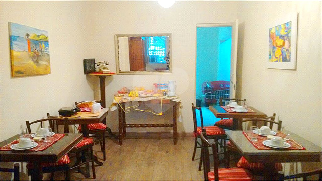 Casa à venda com 6 quartos, sendo 4 suítes, em Botafogo, Rio de Janeiro, RJ