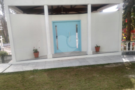 Sítio à venda com 8 quartos, sendo 4 suítes, em Boa Vista, Mogi das Cruzes, SP