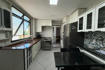 Apartamento à venda com 3 quartos, sendo 1 suíte, em Vila Isabel, Rio de Janeiro, RJ