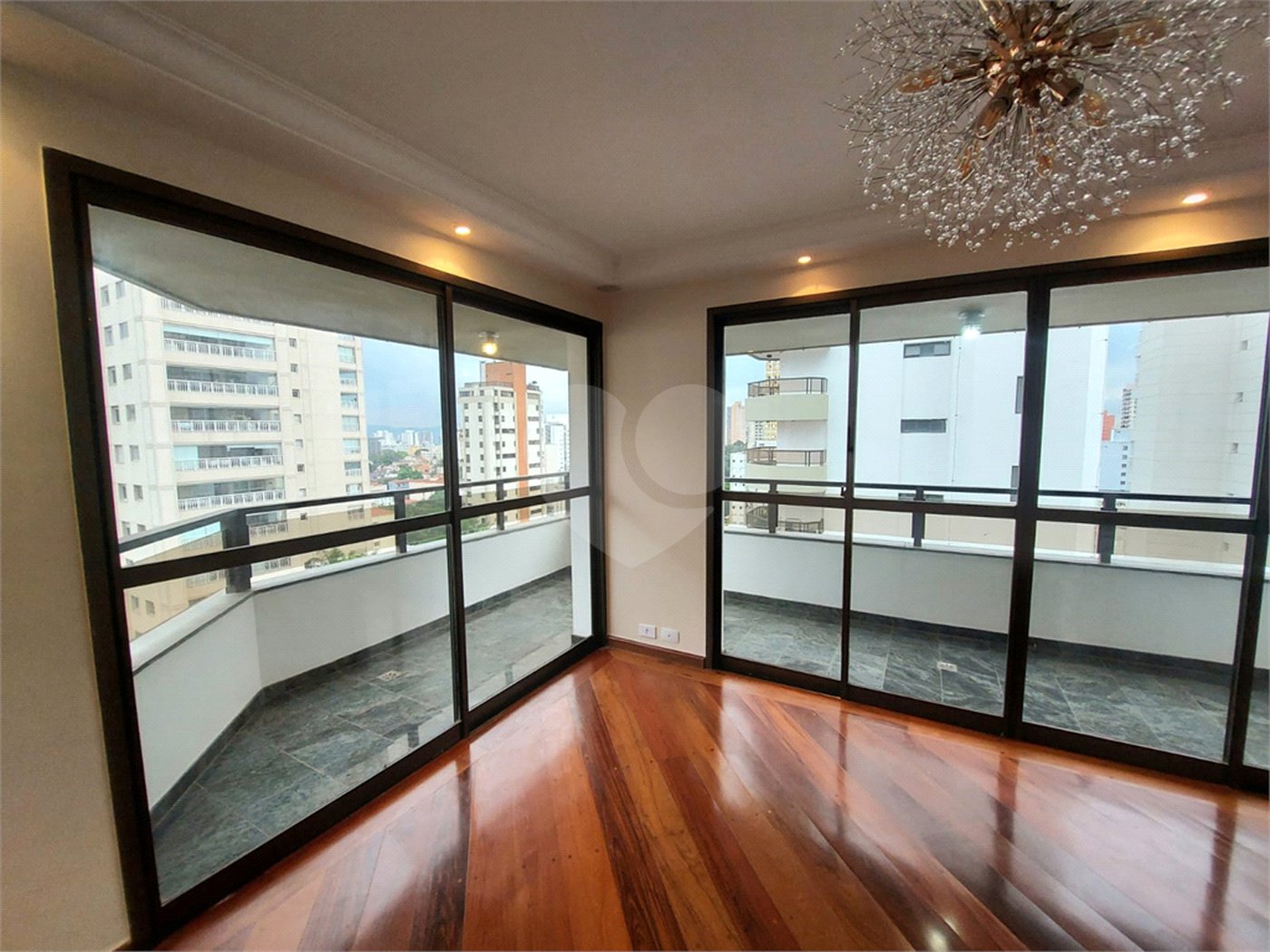 Apartamento à venda com 3 quartos, sendo 1 suíte, em Sumaré, São Paulo, SP