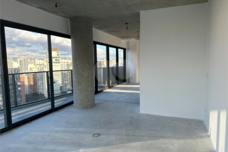 Apartamento à venda com 3 suítes em Vila Olímpia, São Paulo, SP