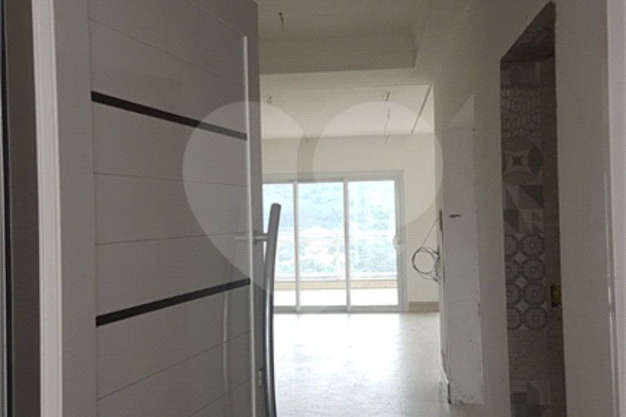 Casa à venda com 5 quartos, sendo 3 suítes,  em Serra da Cantareira, Mairiporã, SP