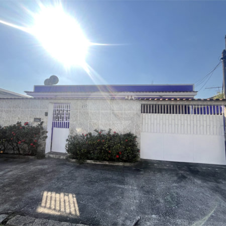 Casa à venda com 3 quartos, sendo 1 suíte,  em Campo Grande, Rio de Janeiro, RJ