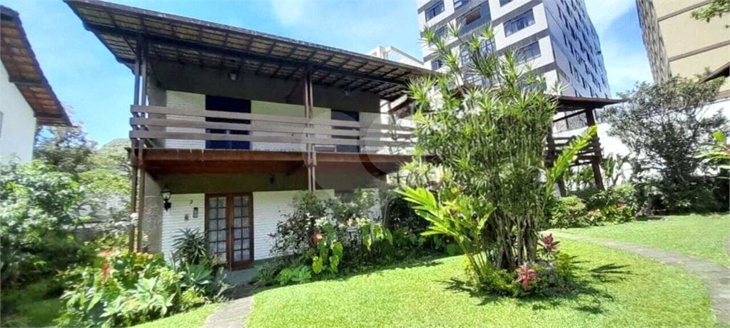 Casa à venda com 3 quartos, sendo 1 suíte,  em Corta Vento, Teresópolis, RJ