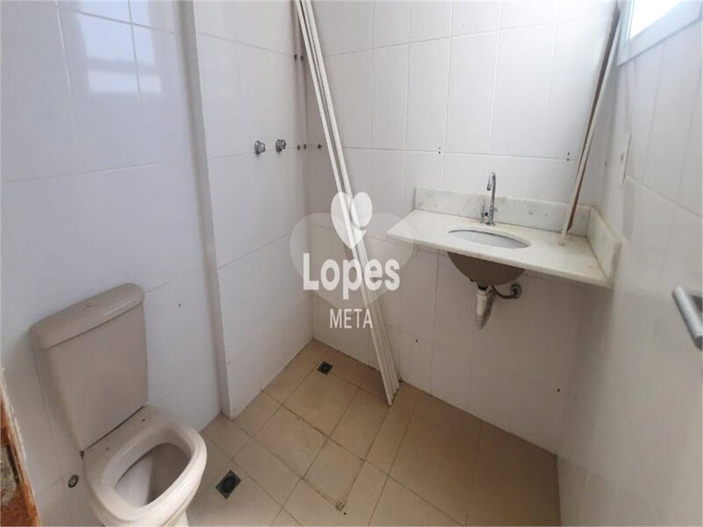 Apartamento à venda com 2 quartos, sendo 1 suíte, em Jardim das Colinas, São José dos Campos, SP