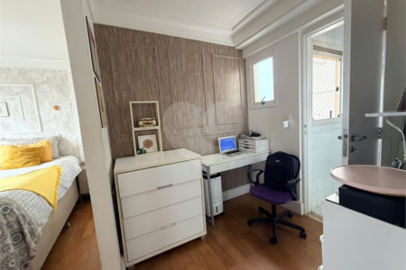 Apartamento à venda com 3 quartos, sendo 1 suíte,  em Vila Guarani (z Sul), São Paulo, SP