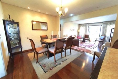 Apartamento à venda com 3 quartos, sendo 1 suíte, em Vila Suzana, São Paulo, SP