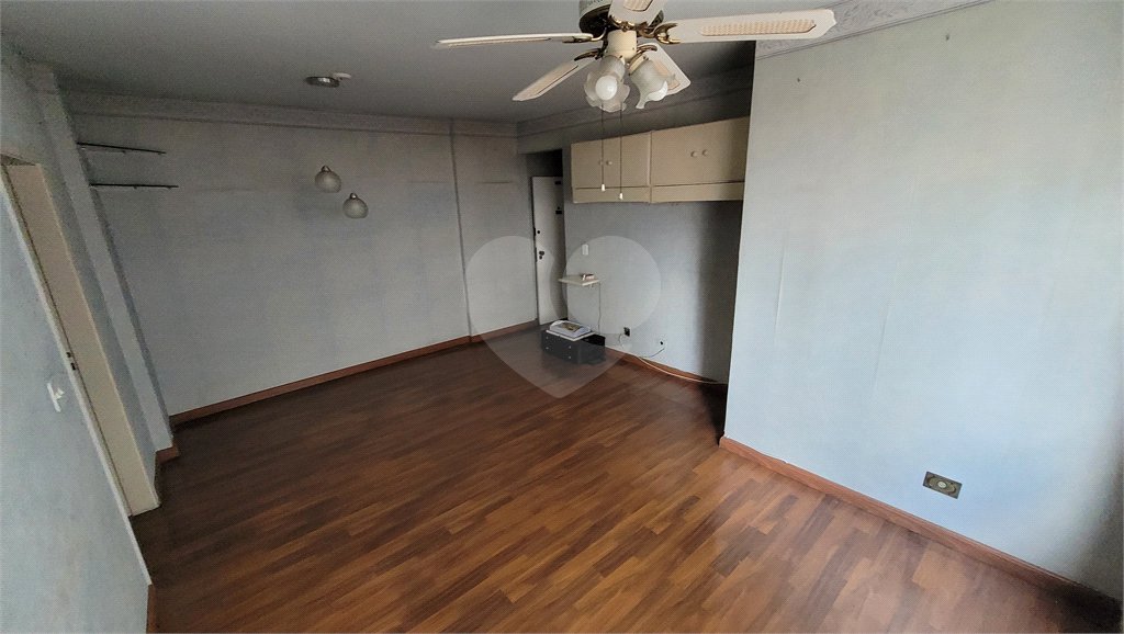 Apartamento à venda com 2 quartos, sendo 1 suíte,  em Vila Mariana, São Paulo, SP