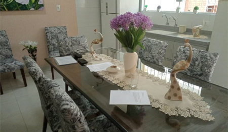 Casa à venda com 3 quartos, sendo 2 suítes,  em Vila Flávio, Mogi das Cruzes, SP