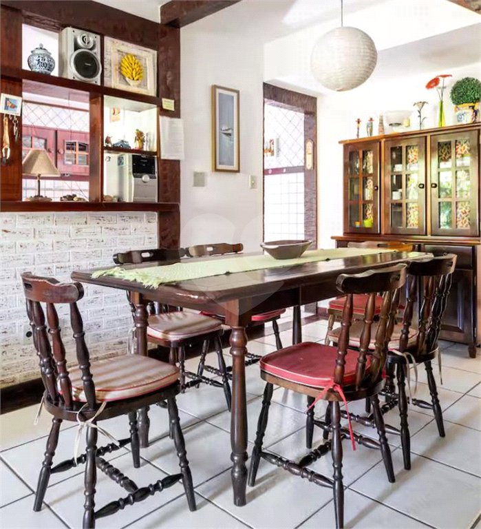 Casa à venda com 4 quartos, sendo 1 suíte,  em Geribá, Armação dos Búzios, RJ