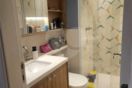 Apartamento à venda com 2 quartos, sendo 1 suíte, em Jardim Leonor Mendes de Barros, São Paulo, SP