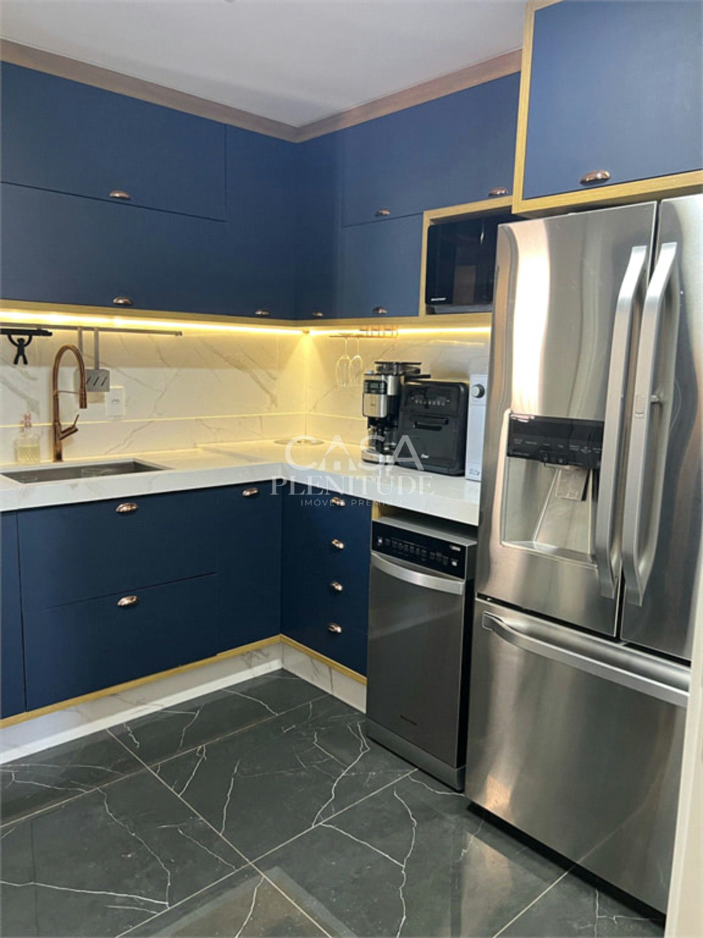 Apartamento à venda com 3 suítes em Vila Jardini, Sorocaba, SP