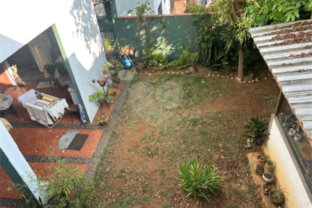Casa à venda com 5 quartos, sendo 2 suítes, em Alto da Boa Vista, São Paulo, SP