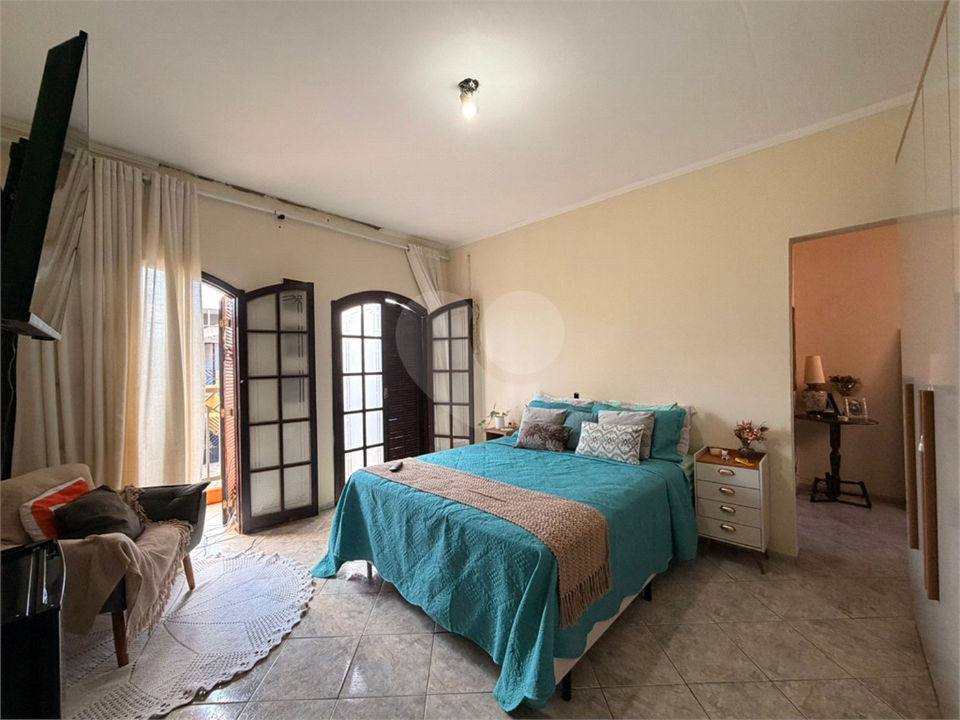 Sobrado à venda com 3 quartos, sendo 1 suíte, em Jardim Califórnia, Sorocaba, SP