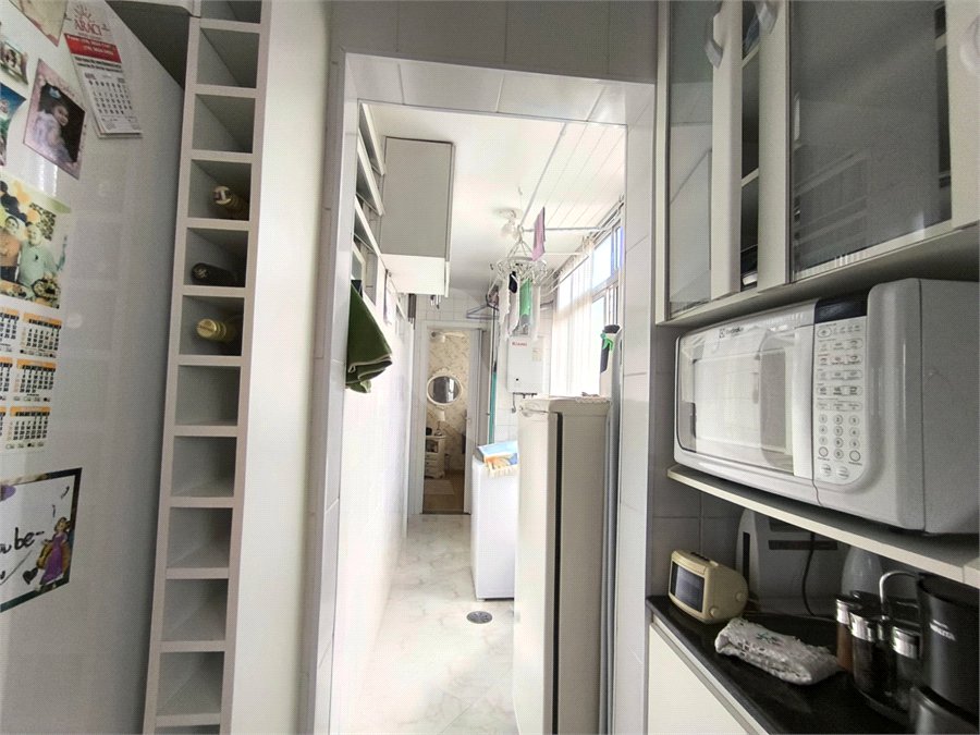 Apartamento à venda com 2 quartos, sendo 1 suíte,  em Pinheiros, São Paulo, SP