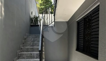 Sobrado à venda com 4 quartos, sendo 1 suíte,  em Vila Pirituba, São Paulo, SP