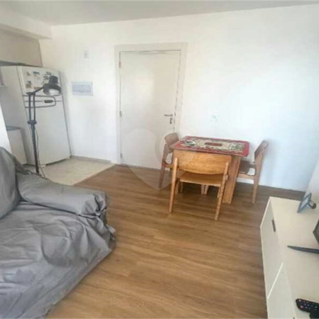 Apartamento à venda com 2 quartos, sendo 1 suíte,  em Santo Cristo, Rio de Janeiro, RJ