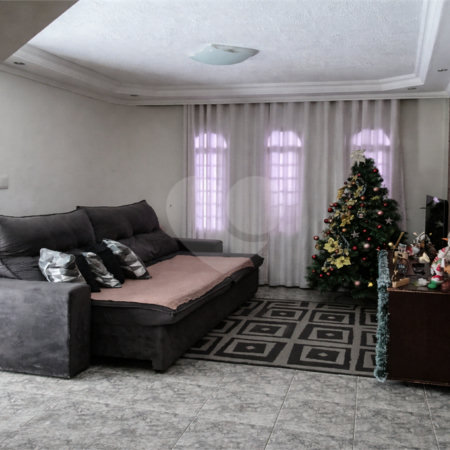 Casa à venda com 3 quartos, sendo 1 suíte, em Centreville, Santo André, SP