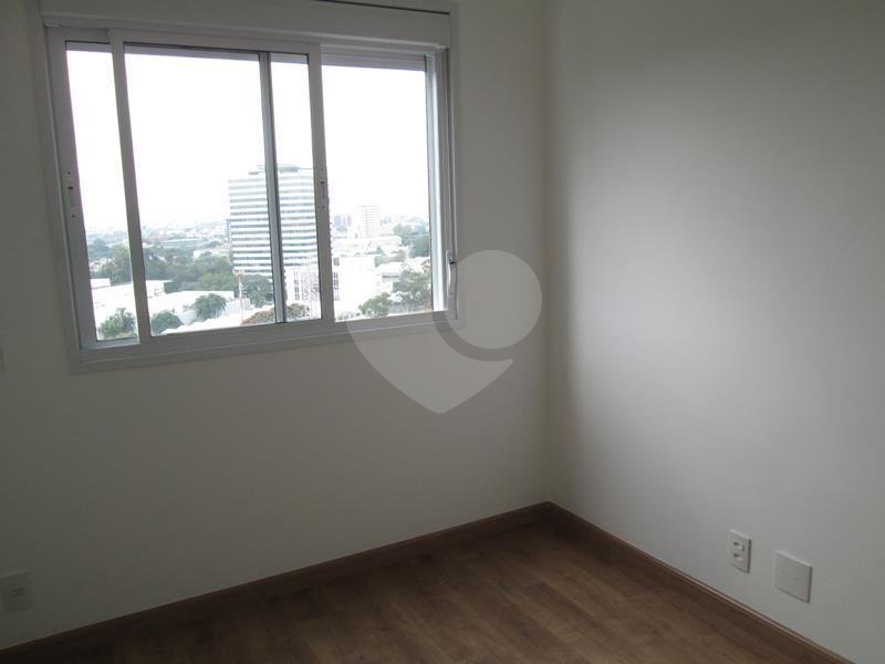 Apartamento para alugar com 2 quartos em Vila Anastácio, São Paulo, SP