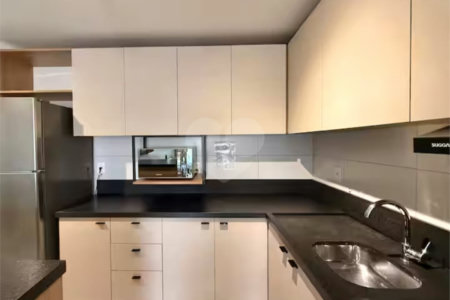 Apartamento à venda com 2 suítes em Jurerê, Florianópolis, SC