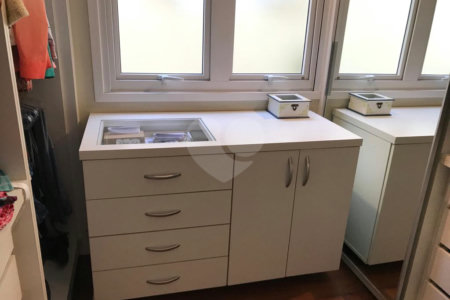 Casa à venda com 2 suítes no condomínio Vilagio Viccino, São Paulo - SP
