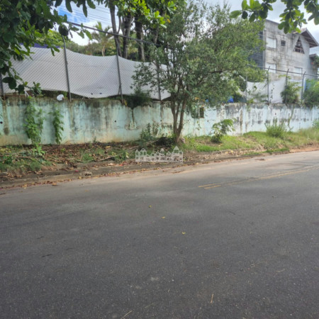 Terreno à venda em Jardim dos Pinheiros, Atibaia, SP