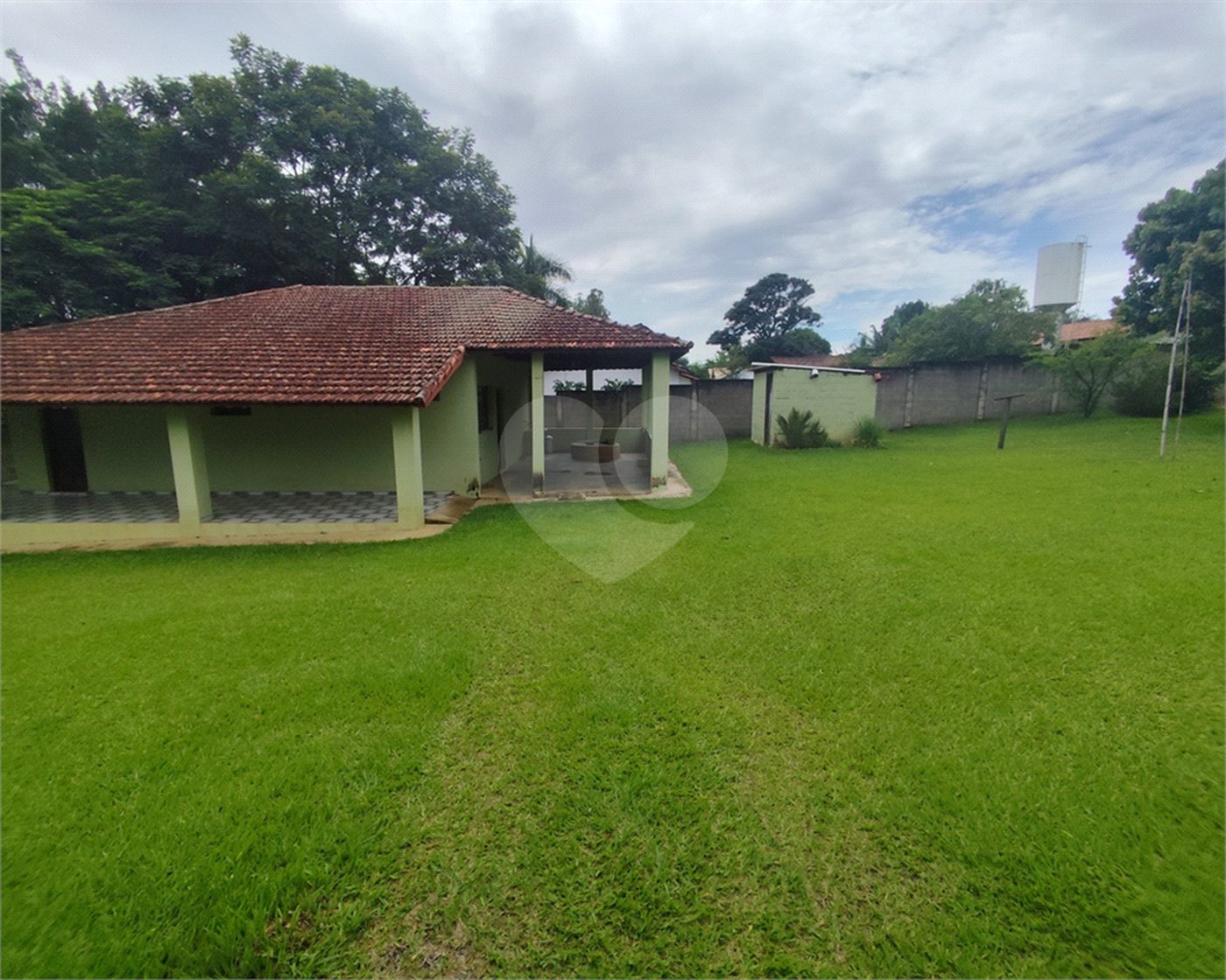 Chácara para alugar com 3 quartos em Chácara Alvorada, Indaiatuba, SP