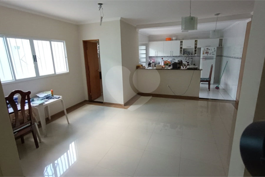 Sobrado à venda com 3 suítes em Vila Guilherme, São Paulo, SP