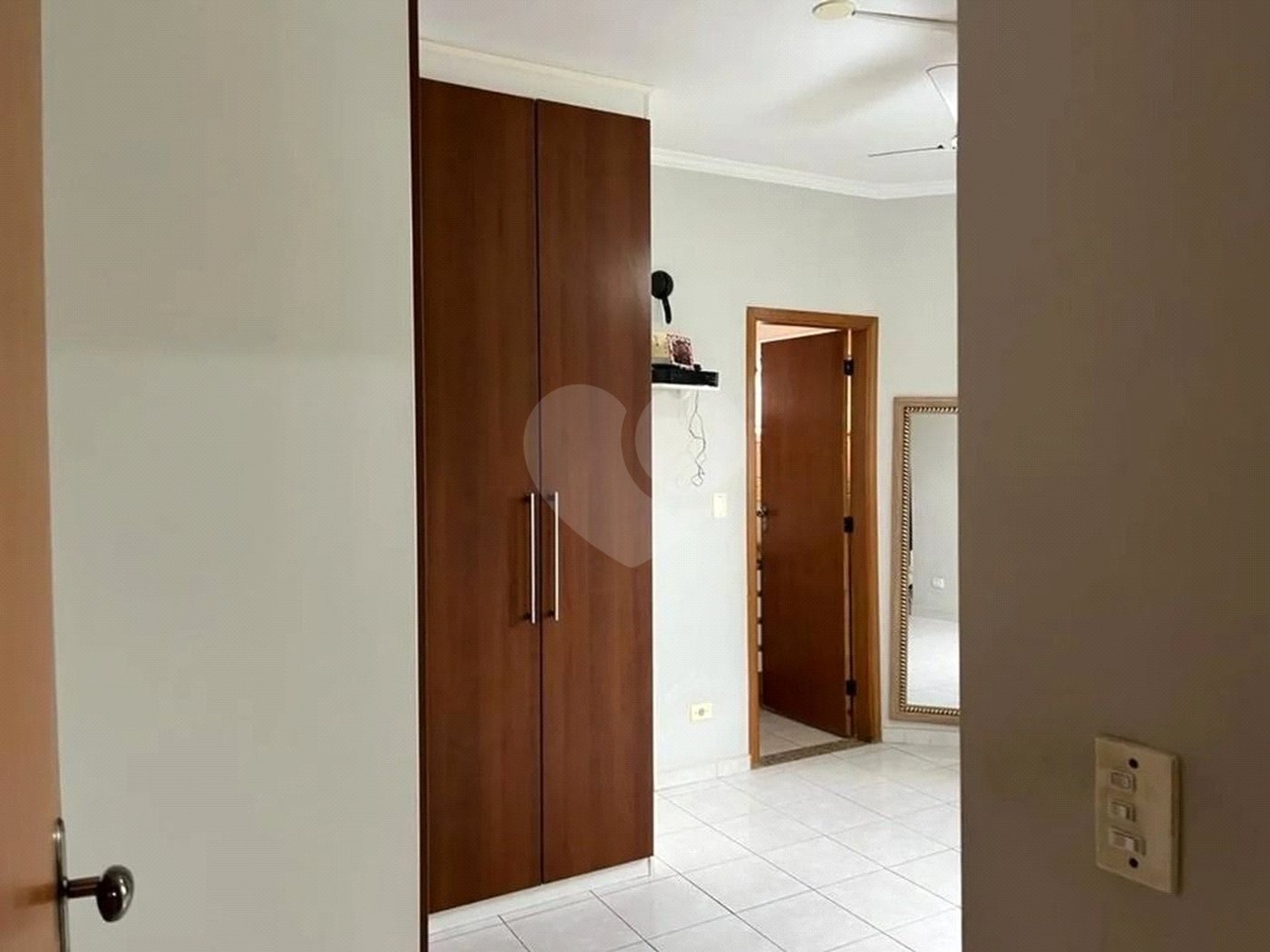 Apartamento à venda com 4 quartos, sendo 3 suítes, em Indianópolis, São Paulo, SP