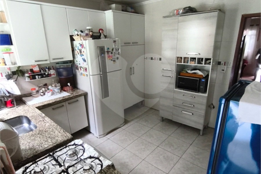 Sobrado à venda com 2 quartos em Jaraguá, São Paulo, SP