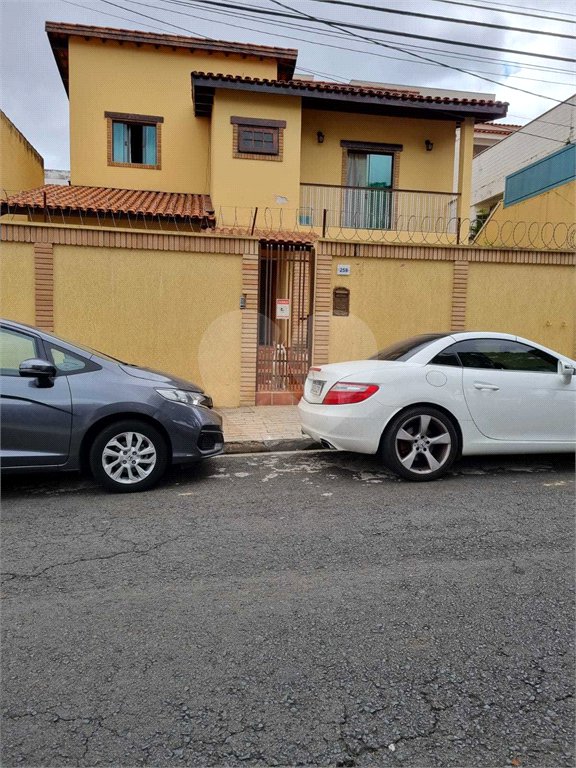 Casa à venda com 4 quartos, sendo 1 suíte, em Vila Leão, Sorocaba, SP