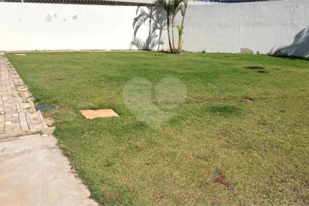 Casa à venda com 3 quartos, sendo 1 suíte, no condomínio Residencial Américo de Figueiredo, Sorocaba - SP