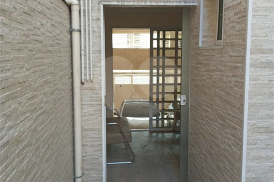 Sobrado à venda com 3 quartos, sendo 1 suíte, em Jardim Santa Beatriz, Guarulhos, SP