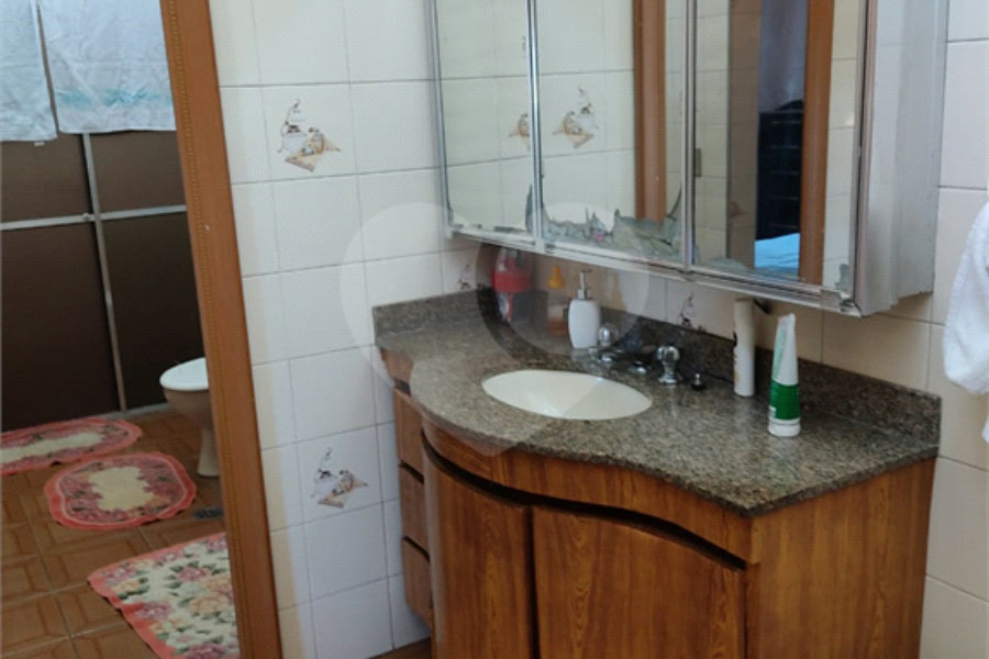 Sobrado à venda com 3 quartos, sendo 1 suíte, em Vila Nova Cachoeirinha, São Paulo, SP