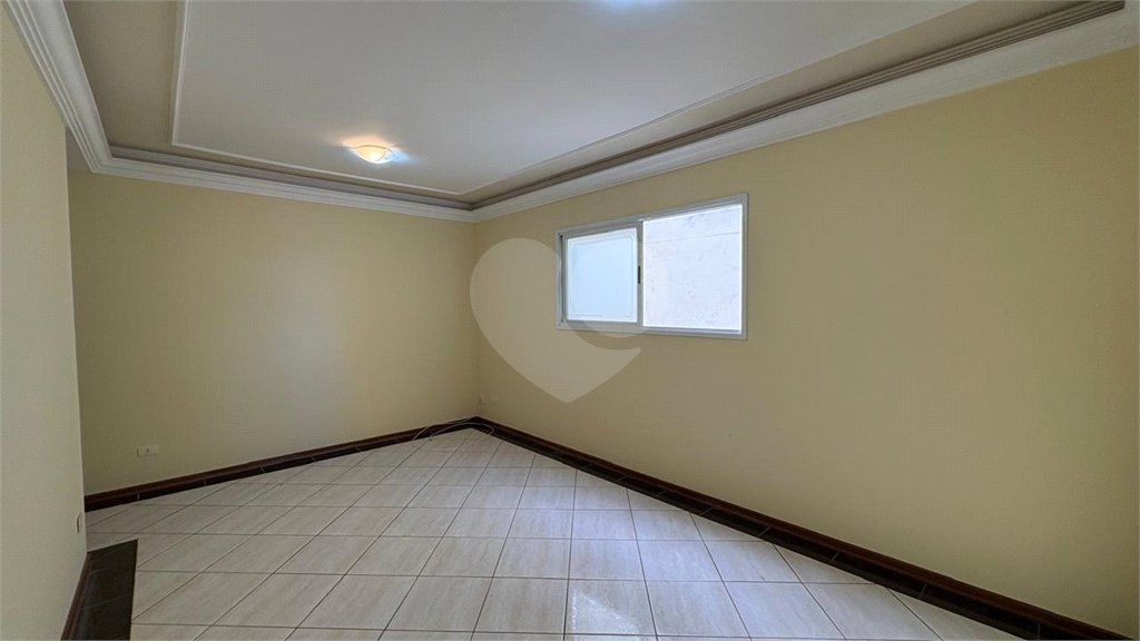 Apartamento à venda com 2 quartos, sendo 1 suíte,  em Jardim Simus, Sorocaba, SP
