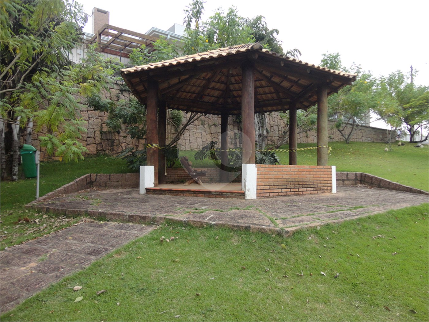 Terreno à venda no condomínio Terras de São Francisco, Vinhedo - SP